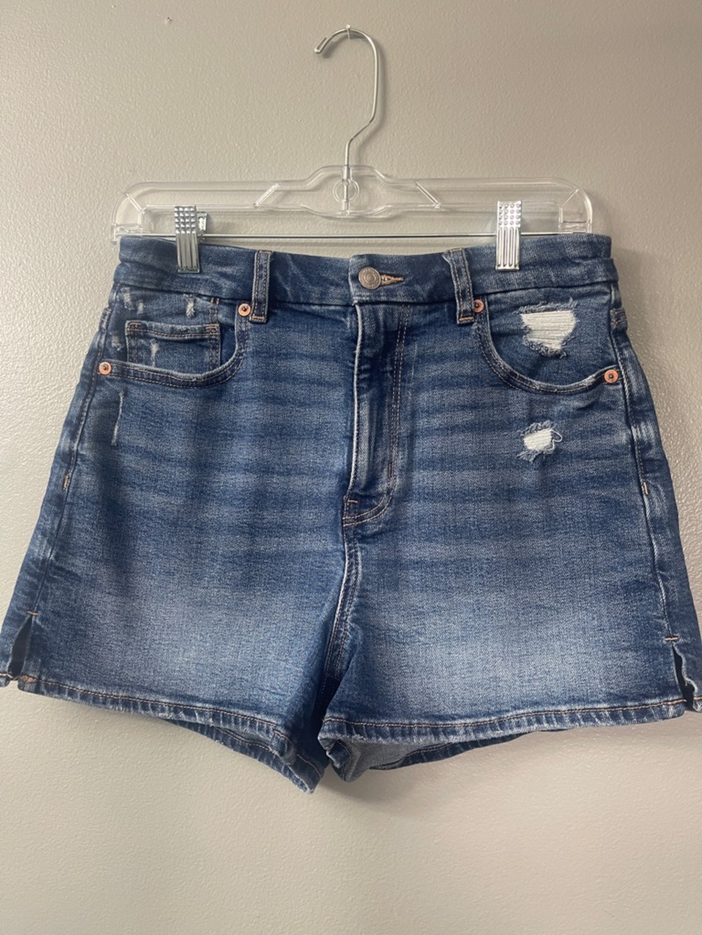 American Eagle outfitters curvy jean mom shorts 8 - Picture 2 of 8